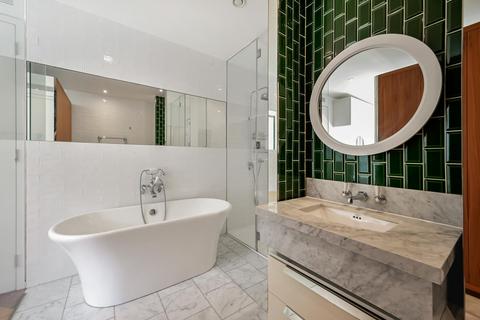 2 bedroom flat for sale, Ambassador Building, New Union Square, Embassy Gardens