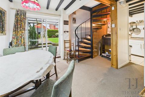 undefined, Meadow End, Gotham