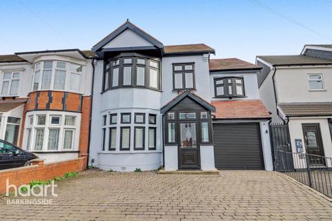 4 bedroom end of terrace house for sale, Fencepiece Road, Barkingside