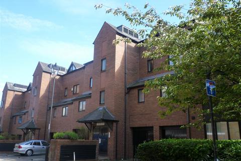 1 bedroom apartment to rent, Blackfriars Court, City Centre