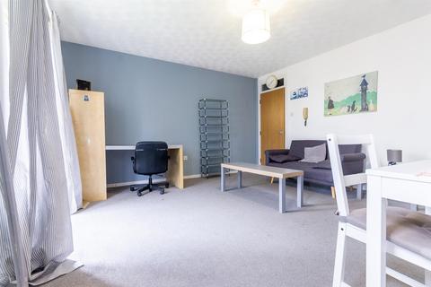 1 bedroom apartment to rent, Blackfriars Court, City Centre