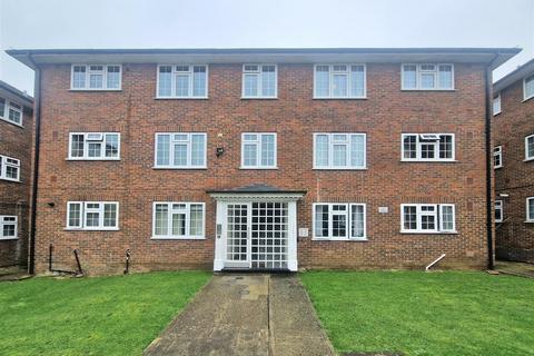 2 bedroom flat to rent, Lantern Close, WEMBLEY