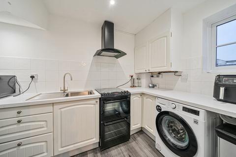 1 bedroom house for sale, Raven Square, Alton, Hampshire, GU34