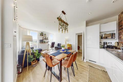 2 bedroom flat for sale, Chesterton House, Gayton Road, Harrow
