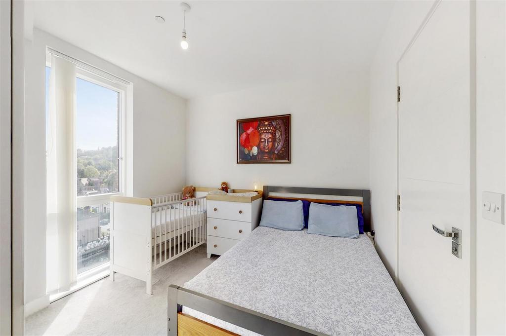 Flat 97, Chesterton House - e3z Z3v3 A4h IILv KZPip K.j