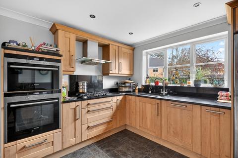 4 bedroom detached house for sale, Bracknell RG12