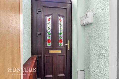 2 bedroom terraced house for sale, Foxdenton Lane, Chadderton