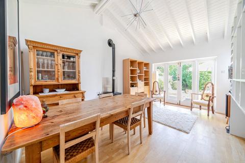 4 bedroom semi-detached house for sale, Lynwood Road, Thames Ditton, KT7