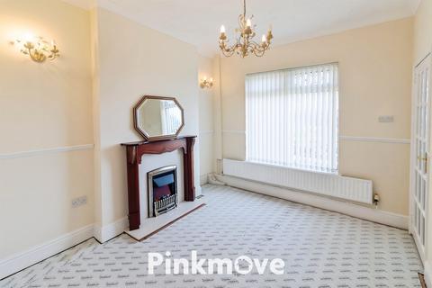 3 bedroom end of terrace house for sale, St. Dials Road, Cwmbran NP44