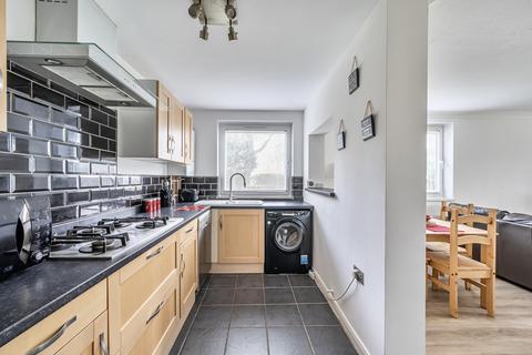 3 bedroom apartment for sale, North Street, Carshalton SM5