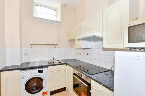 2 bedroom apartment to rent, Park West Southdowns Park RH16