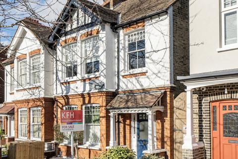 2 bedroom flat for sale, Cricklade Avenue, Streatham Hill, London, SW2