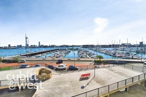 2 bedroom apartment to rent - AVAILABLE WITH NO DEPOSIT Trinity Green Gosport PO12