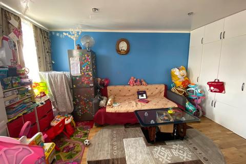 undefined, Deansbrook Road, Edgware, HA8