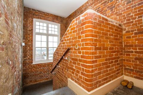 2 bedroom apartment for sale, Finsbury Road, Brighton BN2