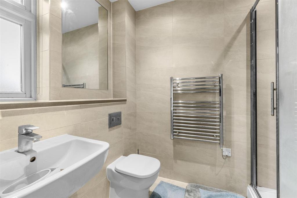 Ensuite Bathroom