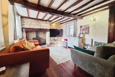 2 bedroom cottage for sale, Paganhill Lane, Stroud