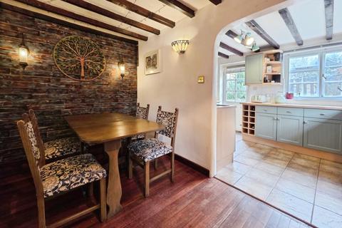 2 bedroom cottage for sale, Paganhill Lane, Stroud