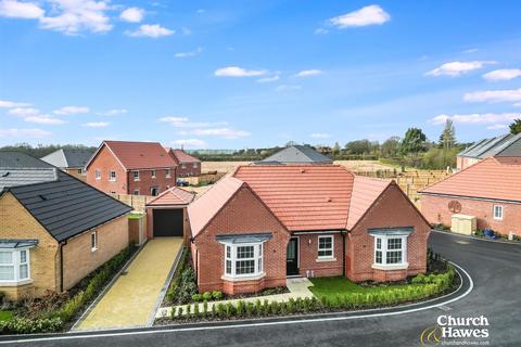 3 bedroom detached bungalow for sale, Maldon Road, Burnham on Crouch