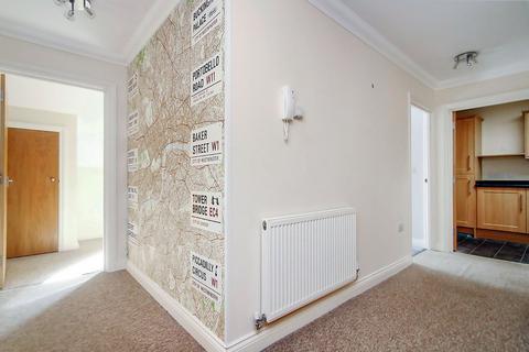 2 bedroom apartment for sale, Woodlands Avenue, Rustington, Littlehampton