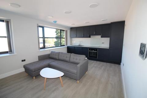 2 bedroom house to rent, Park Square, Pudsey