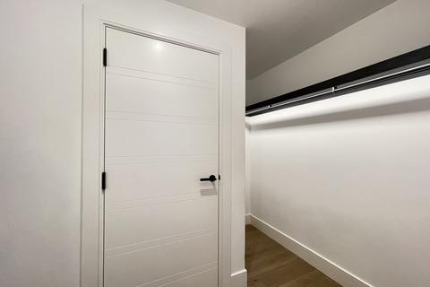 2 bedroom apartment to rent, Bowden House, Palmer Road, SW11