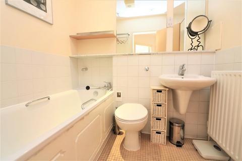1 bedroom apartment to rent, Ocean Wharf, Canary Wharf, E14
