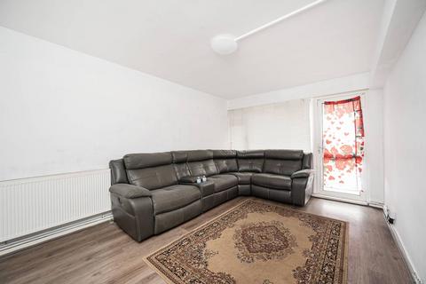 2 bedroom flat for sale, Ellsworth Street, Bethnal Green, London, E2