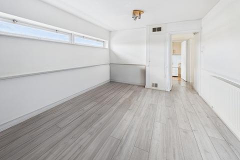 2 bedroom apartment for sale, Staines Road West, Sunbury-on-thames, TW16