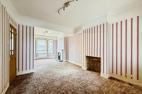 3 bedroom terraced house for sale, Park Road, Hythe