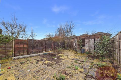 3 bedroom end of terrace house for sale, Hallam Close, Moulton, NN3 7LB