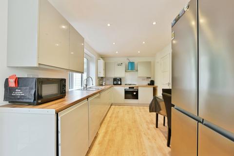 Harvey Road, Derbyshire S41