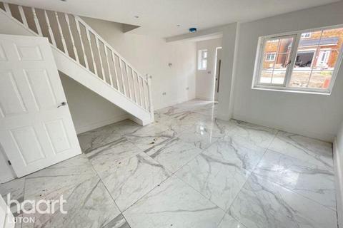 undefined, Wingate Road, Luton