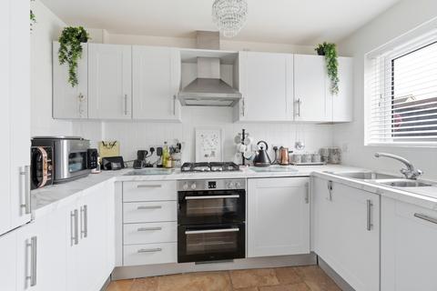 4 bedroom terraced house for sale, Kitten Close, Suffolk CB9