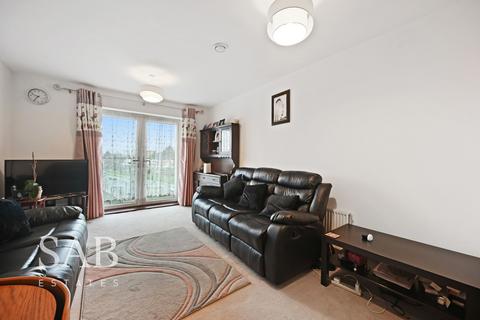 2 bedroom flat for sale, Taywood Road, Northolt, UB5
