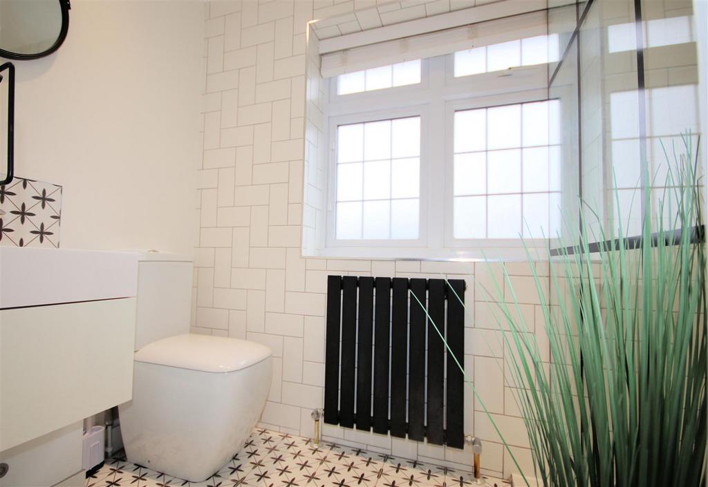 View of En-suite Shower Room