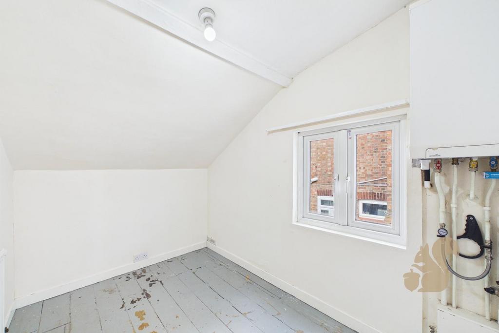 CAM01659 G0-PR0735-STILL007.jpg