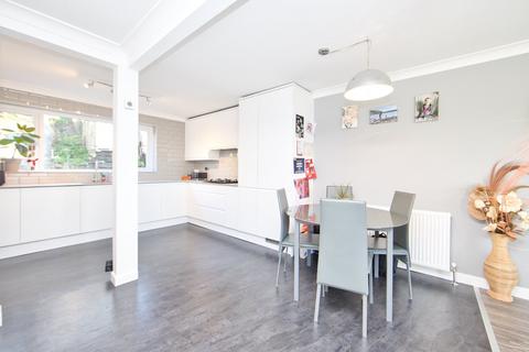 4 bedroom end of terrace house for sale, Battery Point, Hythe, Kent, CT21