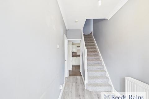 undefined, Laurel Crescent, Romford RM7