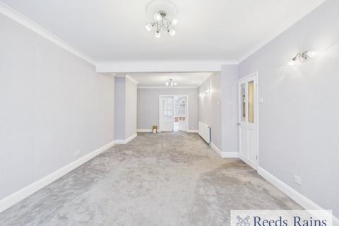 undefined, Laurel Crescent, Romford RM7