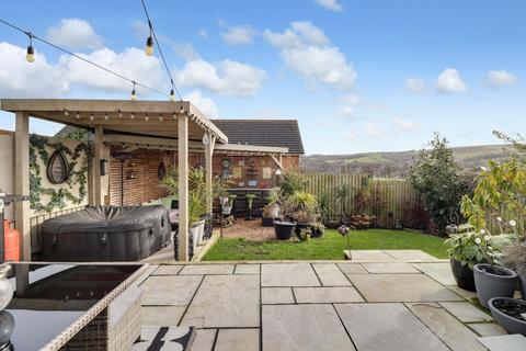 3 bedroom detached house for sale, Helme Lane Meltham, Meltham, Holmfirth, West Yorkshire, HD9