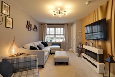 3 bedroom detached house for sale, Helme Lane Meltham, Meltham, Holmfirth, West Yorkshire, HD9