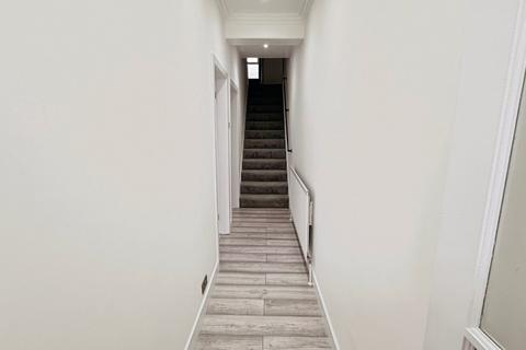3 bedroom terraced house to rent, Elm Terrace, Stanley DH9