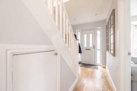 4 bedroom semi-detached house for sale, Holtspur Top Lane, Beaconsfield HP9