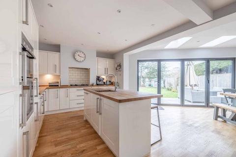 4 bedroom semi-detached house for sale, Holtspur Top Lane, Beaconsfield HP9