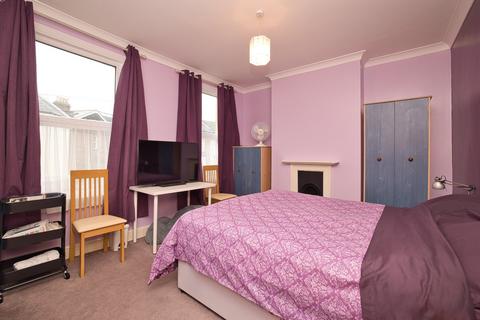 4 bedroom terraced house for sale, Cumberland Road, Ramsgate, Kent, CT11