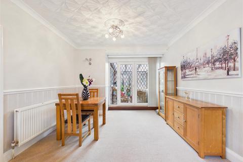 3 bedroom terraced house for sale, Loyd Street, Anlaby, Hull
