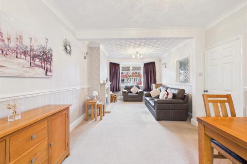 3 bedroom terraced house for sale, Loyd Street, Anlaby, Hull