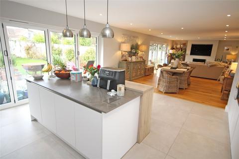 4 bedroom bungalow for sale, Barrs Wood Road, New Milton, Hampshire, BH25
