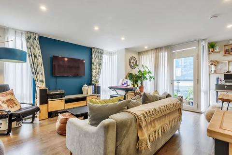 2 bedroom flat to rent, Freeman House, George Mathers Road, SE11